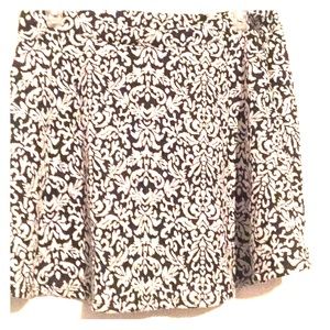 Floral black and white skater skirt!